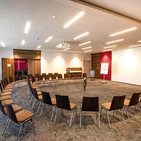 Teuchelwald מלון פרוידנשטאדט