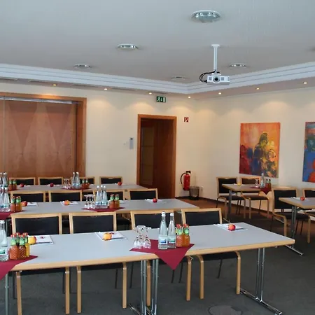 מלון Teuchelwald פרוידנשטאדט